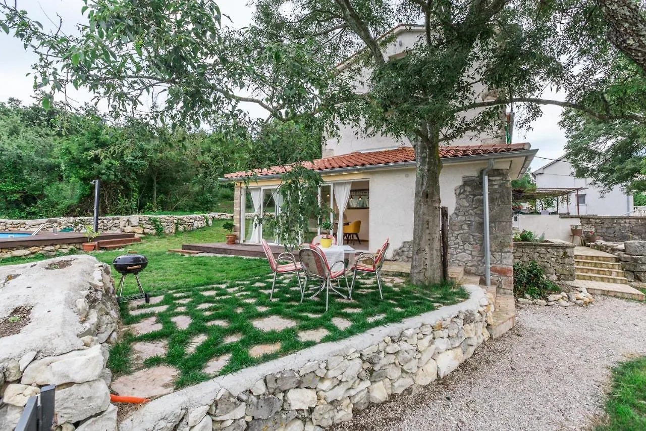 Cozy Villa Nevia With Private Pool In Labin Near Rabac Ripenda Kras 0*,